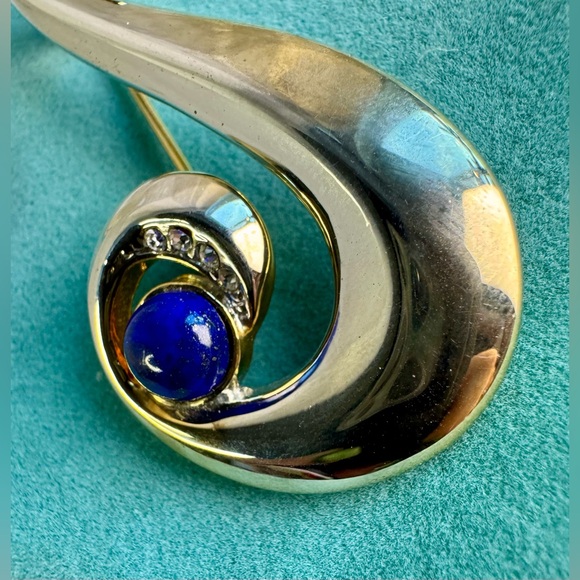 Silver & Gold Tone Blue Swirl Brooch - Picture 9 of 11